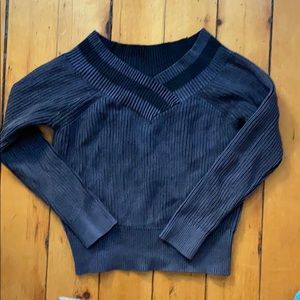 Rag and Bone v-neck sweater!
